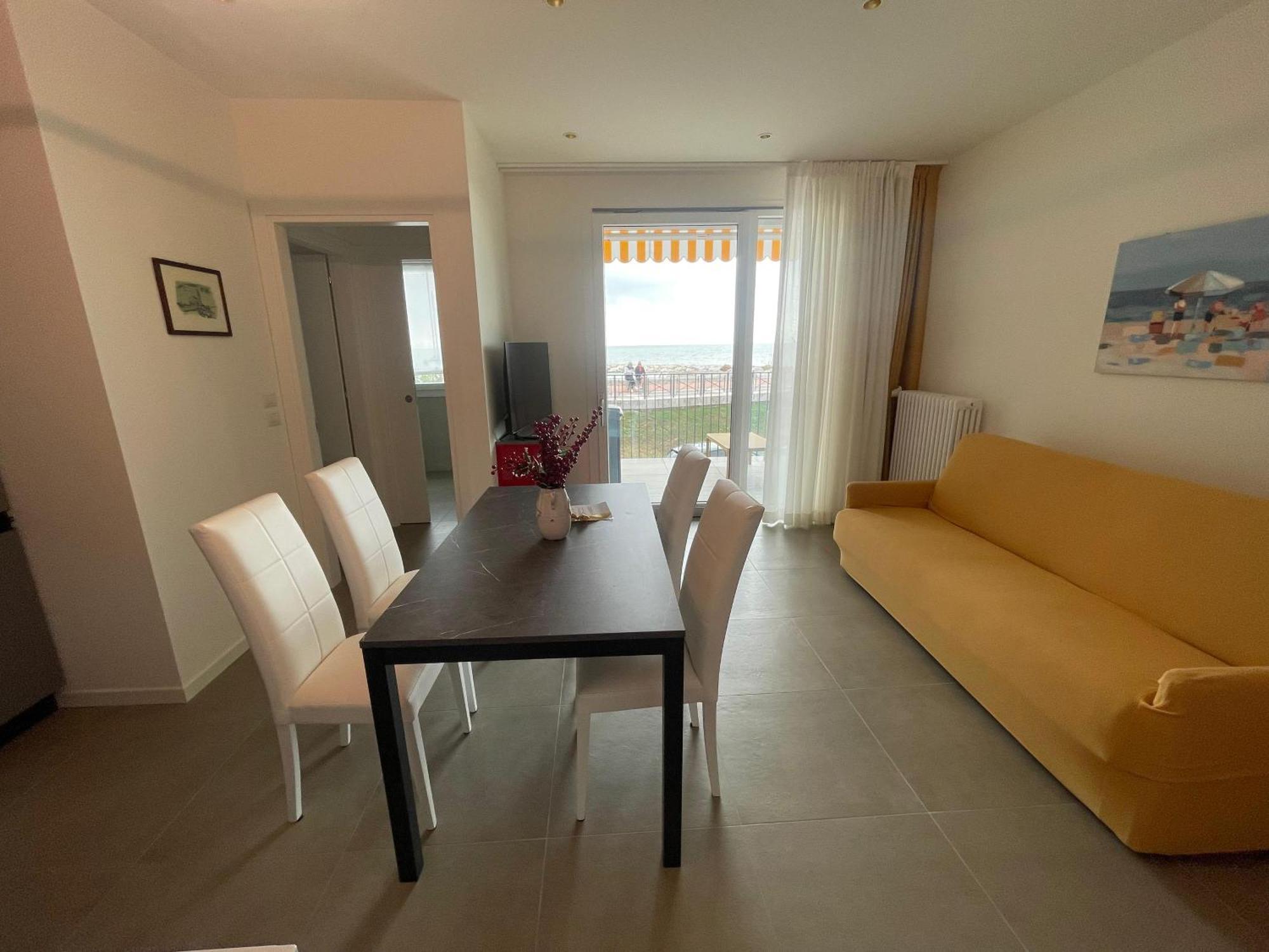 Nuovo Residence Serenissima Frontemare - Agenzia Cocal Каорле Экстерьер фото