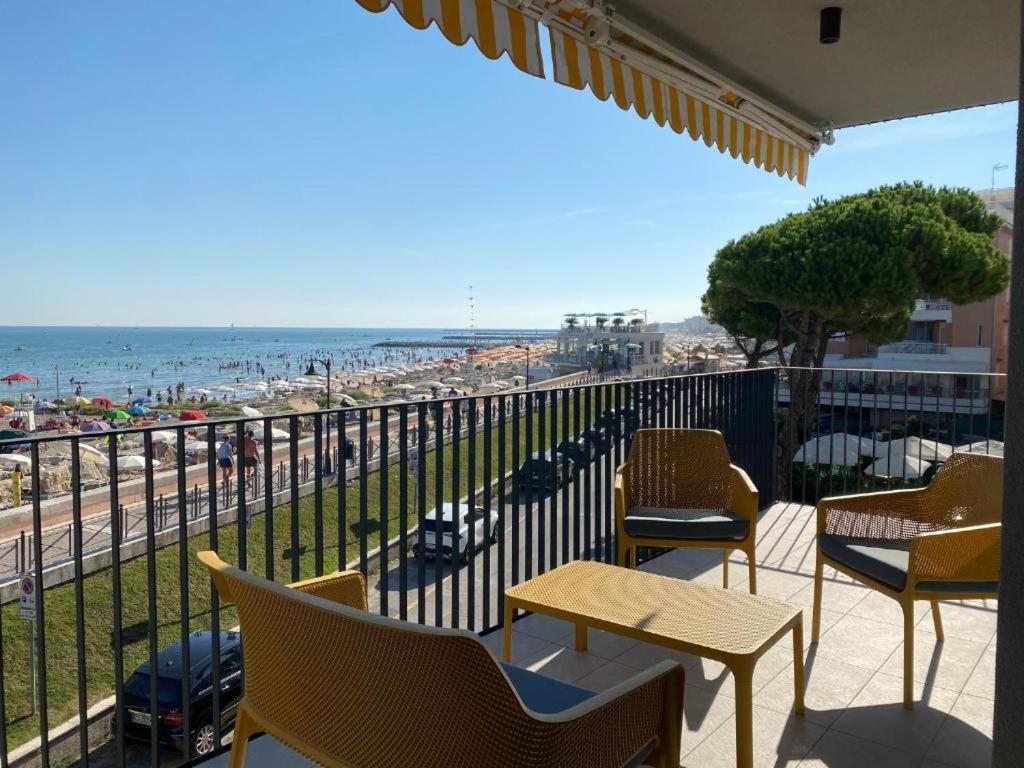 Nuovo Residence Serenissima Frontemare - Agenzia Cocal Каорле Экстерьер фото